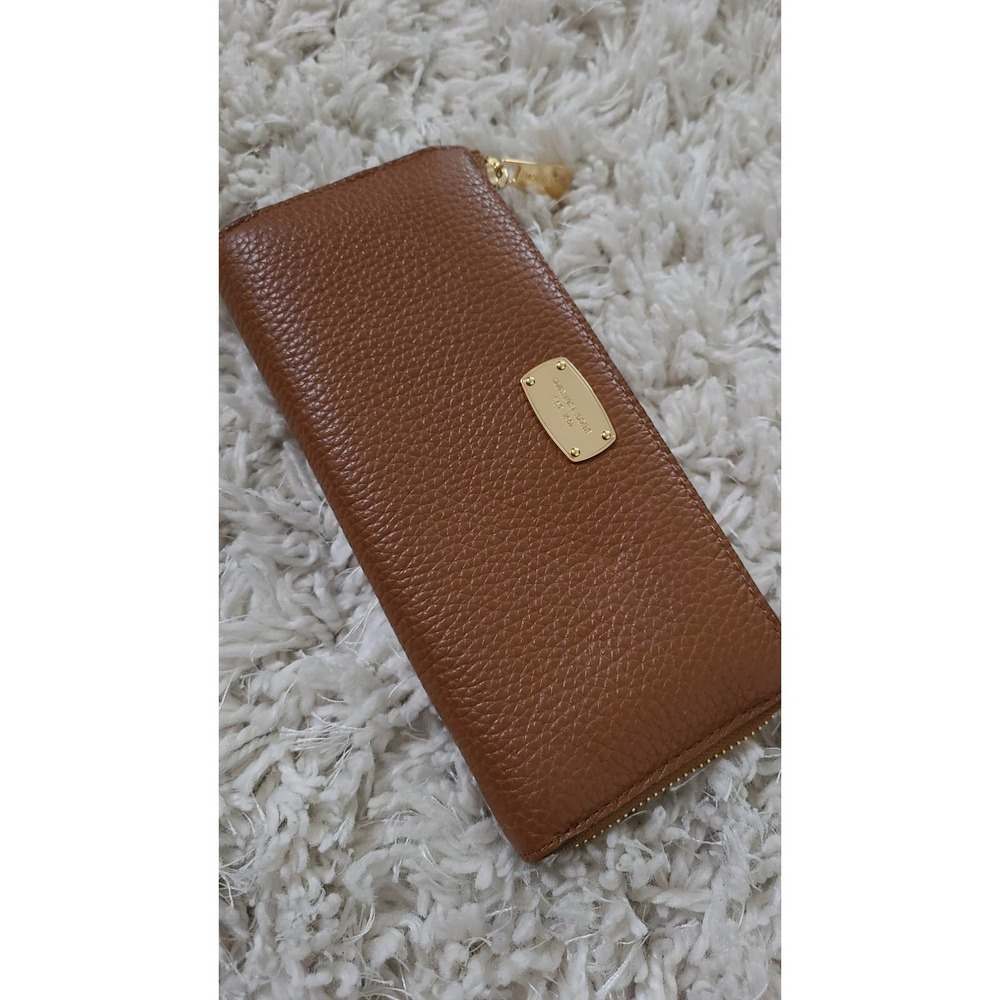 NEW Michael Michael Kors Jet Set Leather Large Zip Around Travel Wallet Luggage